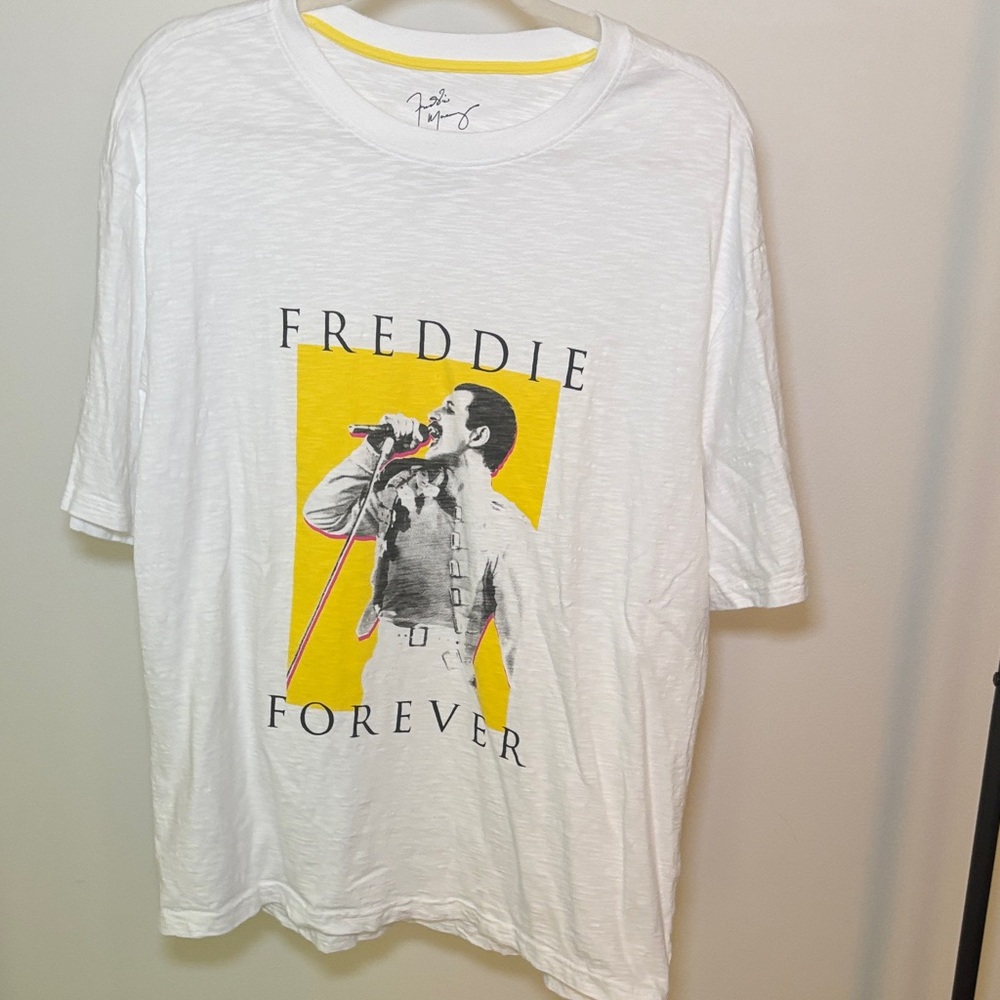 Primark White Tee with Yellow Graphic